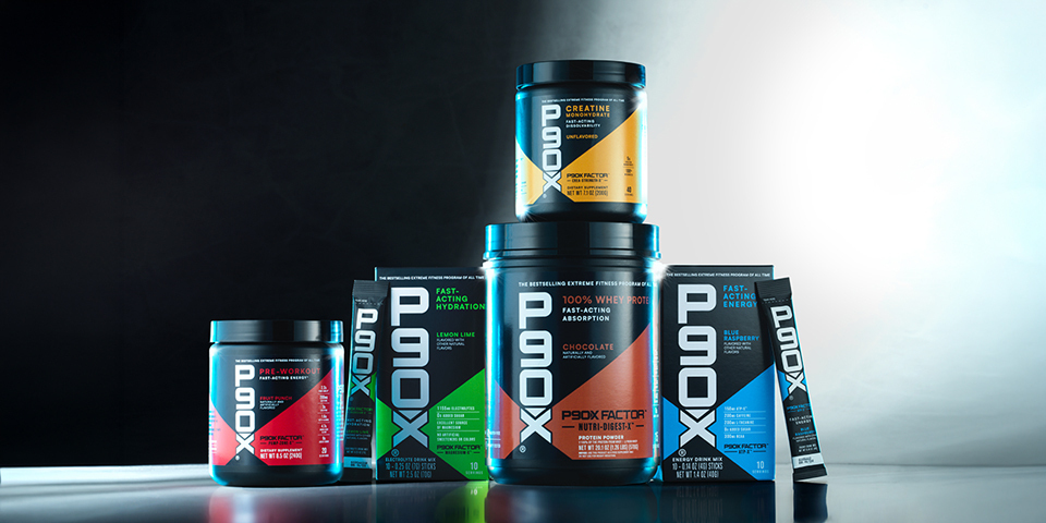 Susipažinkite su P90X papildų sistema: penki produktai. Viena galinga našumo sistema.